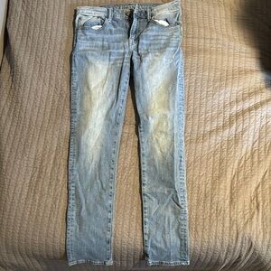 American Eagle Outfitters Blue Skinny Jeans with Vintage Fading